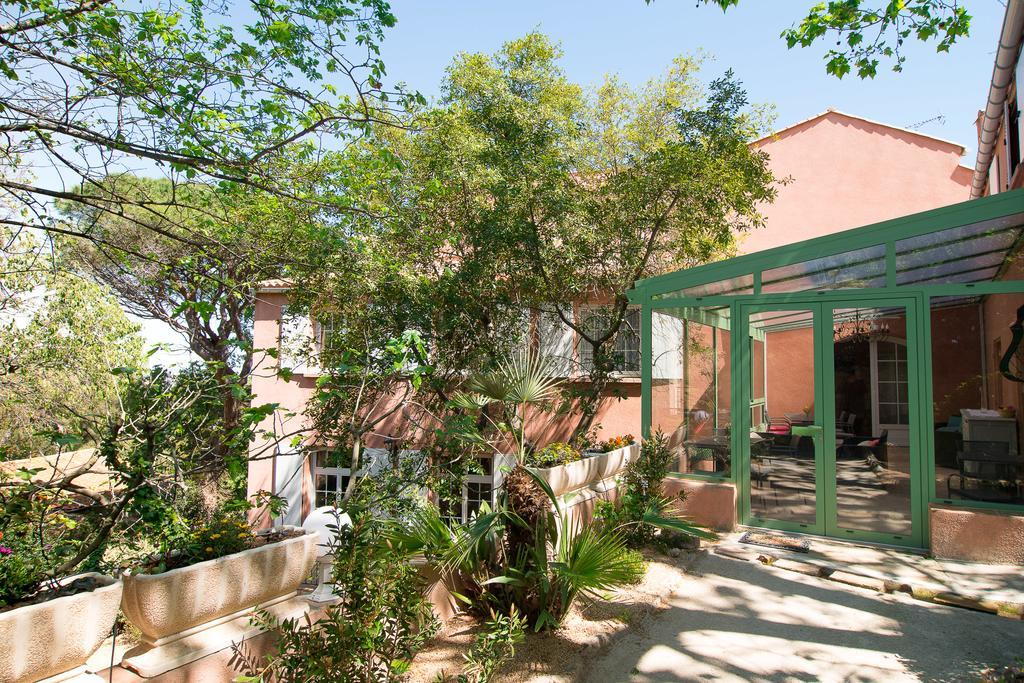 B&B Le Logis Du Mas Sète Exterior foto